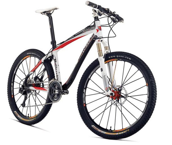 Bottechia 2010 range now available at Coolum Cycles